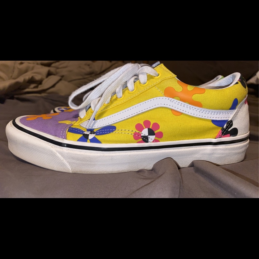 Nickelodeon Vans - Picture 3 of 7